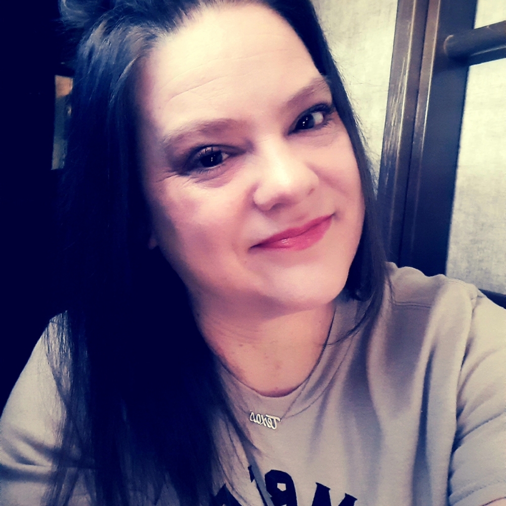 Meet your Posher, Brandi